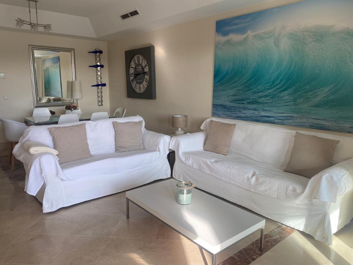 Apartamento Con Terraza Sobre La Marina De Sotogrande San Roque  Exterior photo